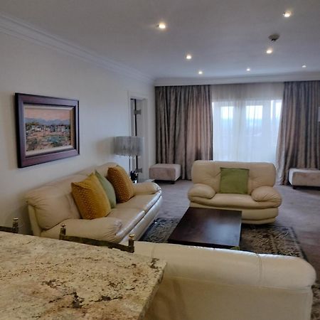بريتوريا 131 On Herbert Baker Boutique Hotel المظهر الخارجي الصورة