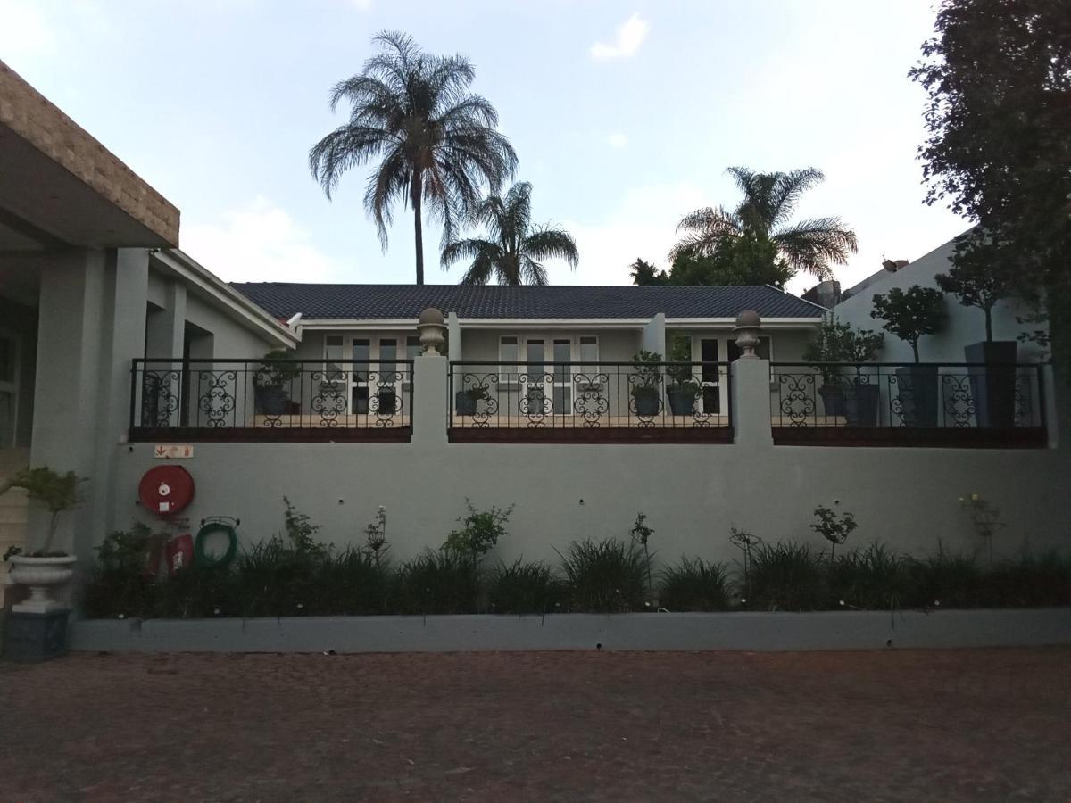 بريتوريا 131 On Herbert Baker Boutique Hotel المظهر الخارجي الصورة