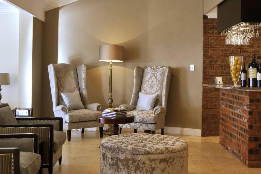 بريتوريا 131 On Herbert Baker Boutique Hotel المظهر الخارجي الصورة